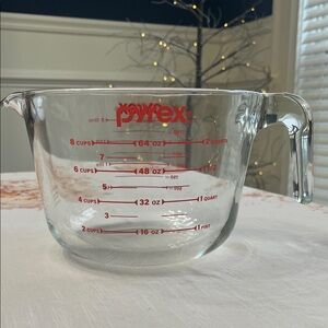 Large 8 cup 64 Oz Pyrex Clear Glass Measuring Bowl Cup with Red Lettering